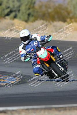 media/Dec-18-2022-SoCal Trackdays (Sun) [[8099a50955]]/Turn 10 (140pm)/